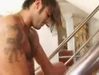 Lover Pretty shemale sucking and anal fucking on stairs Happy-Porn