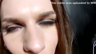 Milfs Russian trans beauty tugging her cock KindGirls