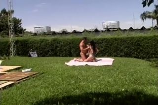 Novinhas anal Wrecking outdoors With concupiscent Latin tranny ZoomGirls