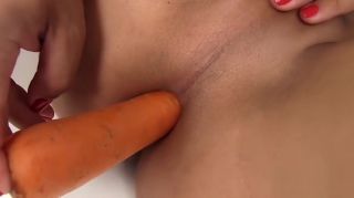 Best Blowjob Busty Tgirl Pamela Lenvisk Stuffs Her Holes with Veggies Making Love Porn