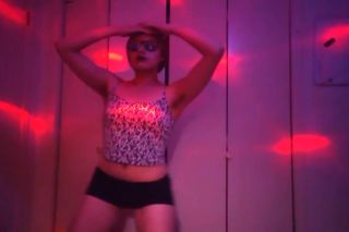 Tites FTM - Striptease Dance Busty
