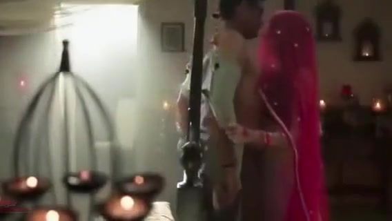She Full hd sexy Video Hd Real Indian girl or bhabhi romance full hot seen AllBoner