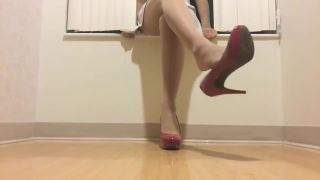 Pure18 Pantyhose and heels teen teasing Pareja