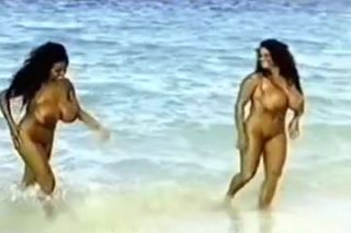 Dick Big Boob Retro Babes Twerk At The Beach Real