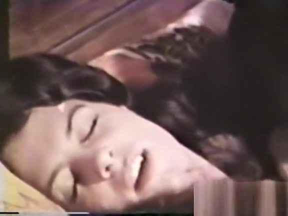 Tesao Lesbian Peepshow Loops 562 1970's - Scene 1 RedTube - 1