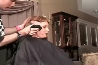 Gay Brownhair woman shaves bald Spanish