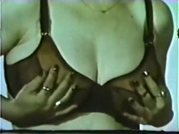 Culo Grande Softcore Nudes 634 1970's - Scene 1 XDating