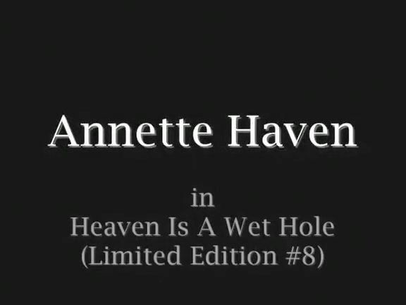 Free Amatuer Heaven is a wet hole Closeups - 1