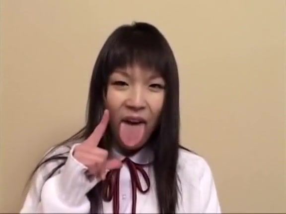 Prostituta Japanese Girl's tongue 3 Roolons