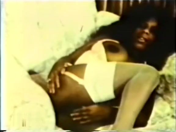 Breasts Big Tit Marathon 130 1970s - Scene 4 Juggs