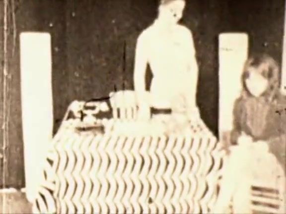 MelonsTube Vintage Obscure 8mm Erotic Film from the 1940s Slut Porn - 1