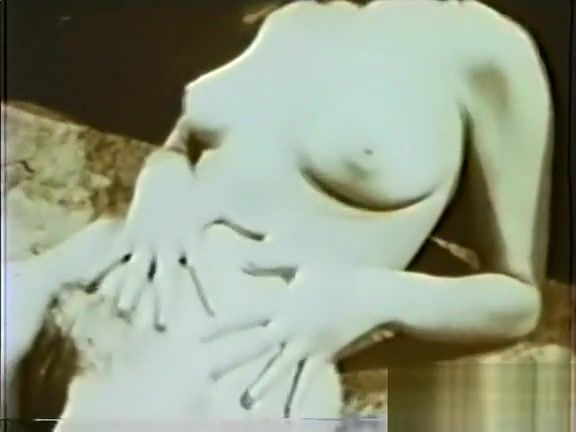 PervClips Softcore Nudes 637 1960's - Scene 10 Bailando