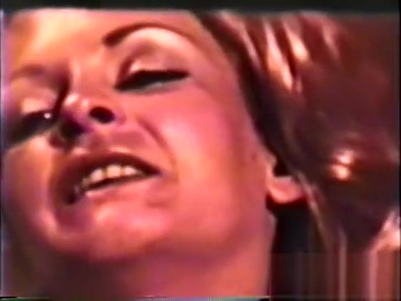 Teenage Girl Porn Peepshow Loops 351 1970s - Scene 3 Milk - 1