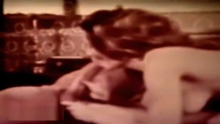 Spycam Retro porn from 1970 CartoonReality - 1