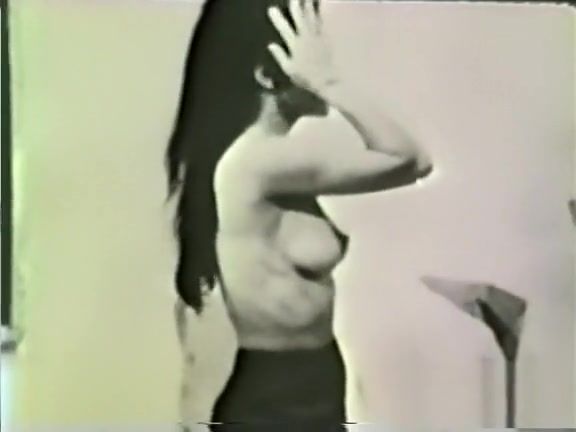 Oldman Softcore Nudes 654 1960's - Scene 1 Bunda