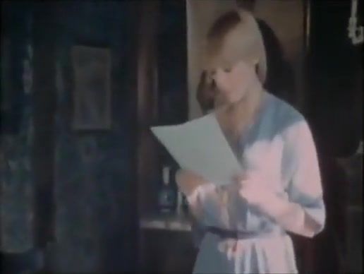Tits Scene from Chloe, lobsedee sexuelle (1979) with Marylin Jess Paxum