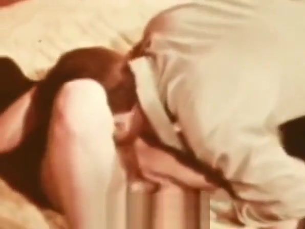 IndianSexHD Hot Lady Sucks Lover's Dick (1960s Vintage) Footjob
