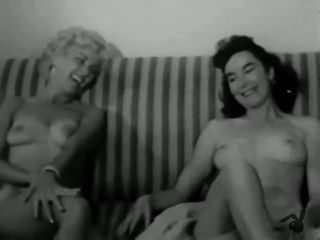 Porn Amateur Miss January 1954 Margie Harrison with Barbara Lyles - Summer Night Pussyeating