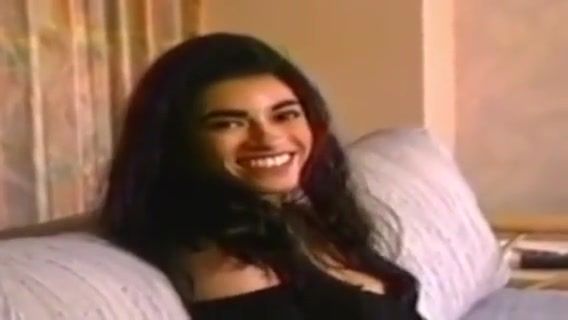 Softcore Julia Channel - More Dirty Debutantes 21 (1993) HomeVoyeurVideo - 1