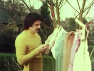 DarkPanthera Buxom Chicks Take Advantage of Big Dick (1970s Vintage) Arabe