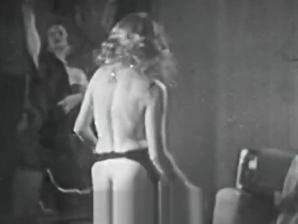CameraBoys 3 Horny Girls in a Guy's Dream (1950s Vintage) Corno - 1