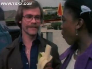 Young Men CC - Banana Orgasms - (1980) Tats