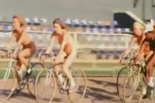 Amateur QUEEN- BICYCLE RACE (UNCENSORED VERSION) Camporn