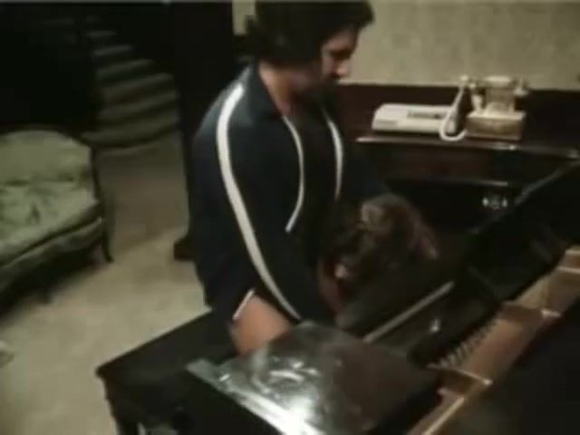Amature A Ron Jeremy anal piano classic Nicki Blue - 2