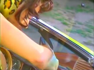 Chubby Mad Men Pin Up Babe Rubs Her Pussy On A Convertible - Bizarre Masturbation