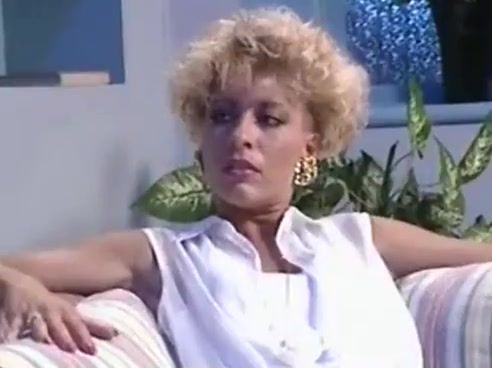 Ass Licking Dildo Debutantes (1995) Argentina