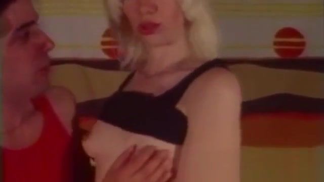 HomeVoyeurVideo Kelly was a good porn slut back in the 70s Sis