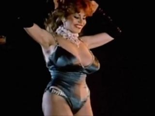 Milfsex ROCK & ROLL STRIPPER - vintage big tits striptease beauty FreeLifetimeLatin...