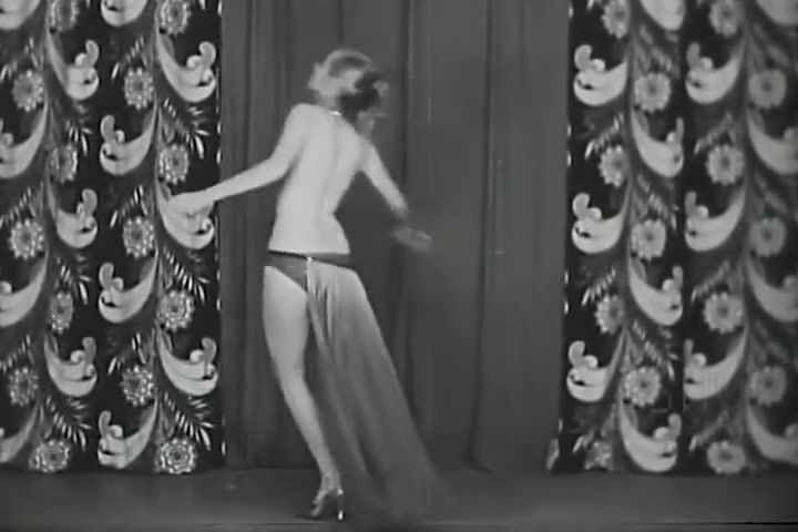 MagicMovies Striptease Classics #3 Perfect Butt