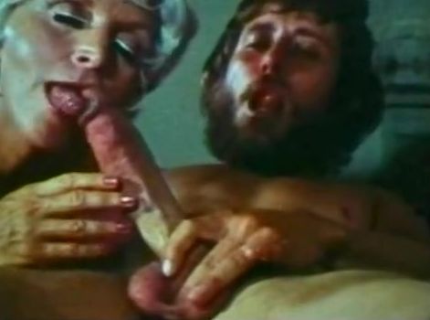 Sexo Anal XXX Bra Busters In The 70s: Vol.1 Pussyeating - 1