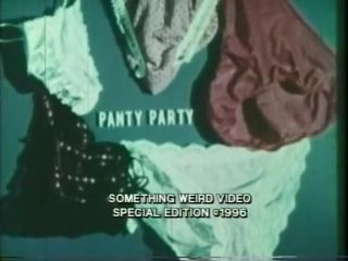 C.urvy Panty Girls Video-One