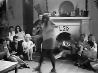 Fuck Me Hard Party Classic: College Girls (1968 softcore) LiveX - 1