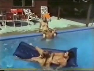 Cream Vintage Pool Party (german dub) Vintage