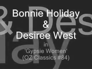 Teen Porn Desiree West, Bonnieliday - Gypsie Women Corno