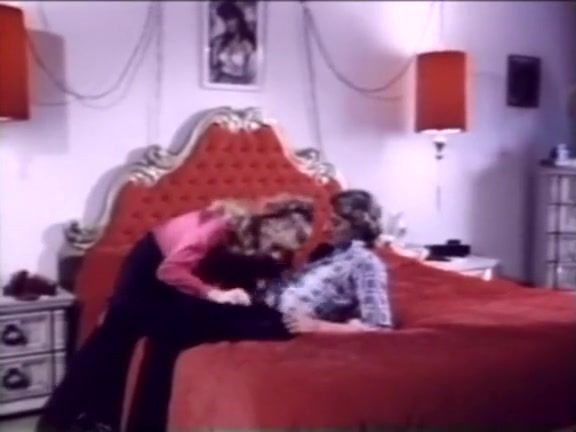 18 Porn Best classic adult clip from the Golden Period Sofa