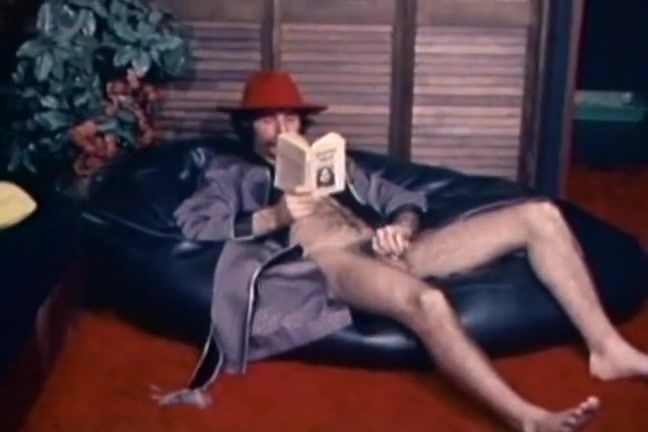 Gay Porn Fabulous vintage adult scene from the Golden Age Closeup