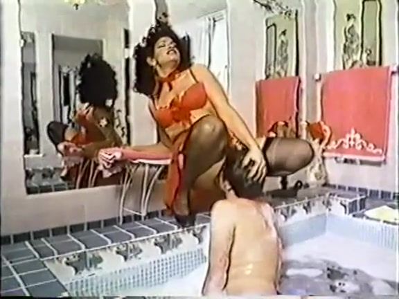 Colegiala Amazing vintage sex clip from the Golden Century Pantyhose - 1