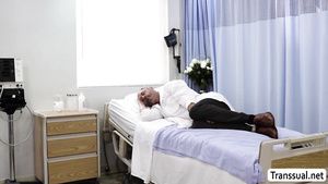 SoloPorn Nurse TS Nikki gets screw inside patients room 18 xnxx