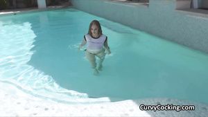 Sucking Dick Wet big tit gags on penis in the pool Tight Ass