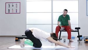 Joi Yoga Workout - darkhaired babe Novinha