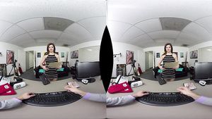 Free Hardcore Porn Leah Gotti Virtual Reality Car