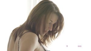 Closeups Charming Girl Likes Sexual Games - Xozilla Porn Movies Tit