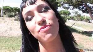 Carro Busty brunette babe with two tasty melons fucking & sucking POV style Sologirl