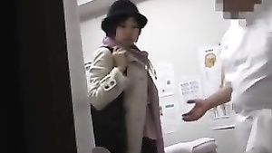 FapVidHD Asian Japanese Massage Cute Teenie In Clinic Room Corrida