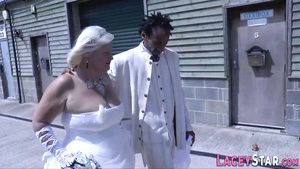 Excitemii British bride gran sixtynines and gets made love - oral intercourse Hardcore Porn