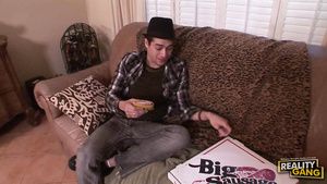 Menage Nicole Aniston Big Sausage Pizza - mick blue FilmPorno